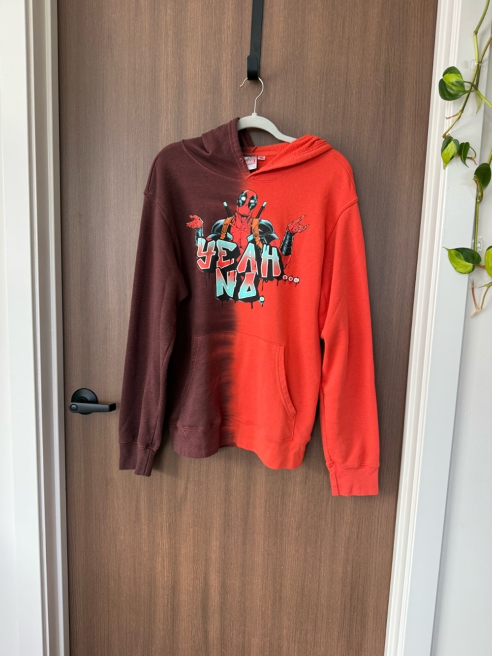 ✨Deadpool Graphic Pullover Hoodie